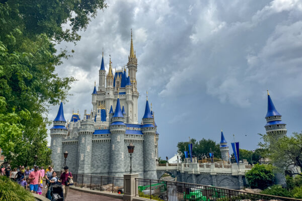 Disney Adults Are Quietly Switching to Tevas for Every Park Day (Here’s Why)