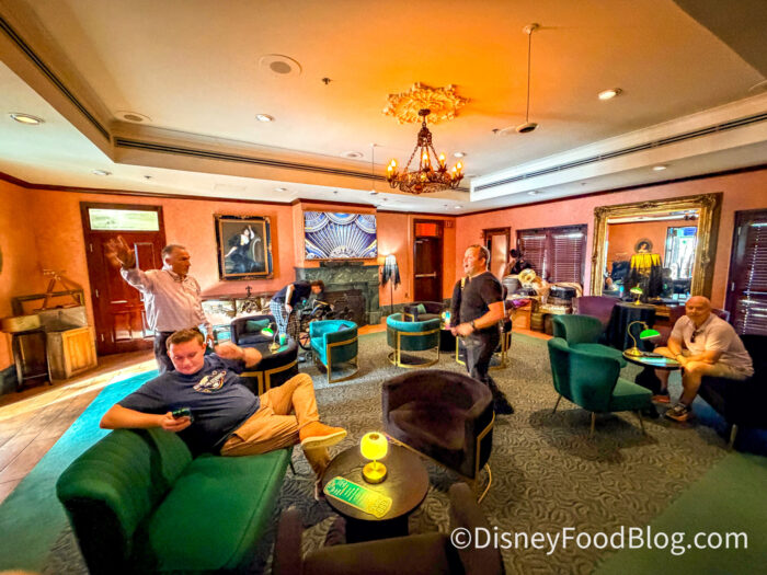 2026-universal-orlando-Pat-OBriens-Speak
