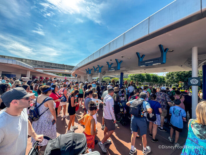 2026-WDW-EPCOT-may-summer-crowds-atmo-12