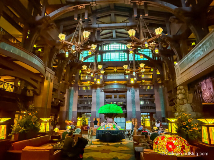 2026-dlr-grand-californian-atmo-4-700x52