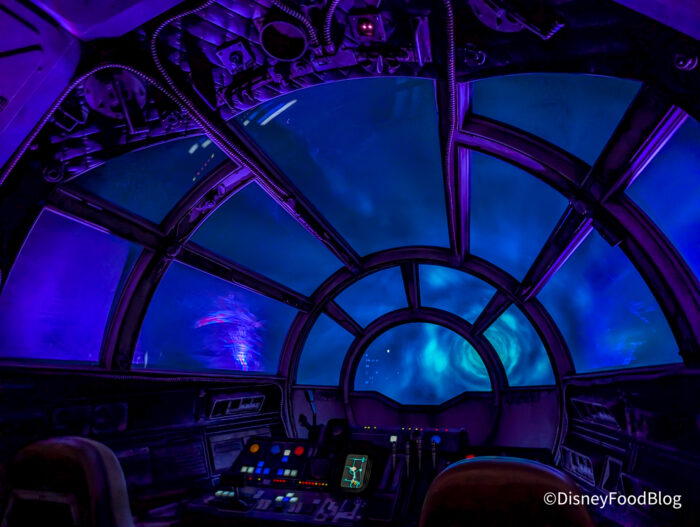 2026-wdw-dhs-swge-millennium-falcon-smug