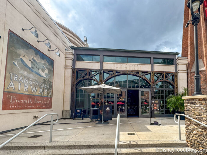 DFB-Atmosphere-The-Edison-Disney-Springs