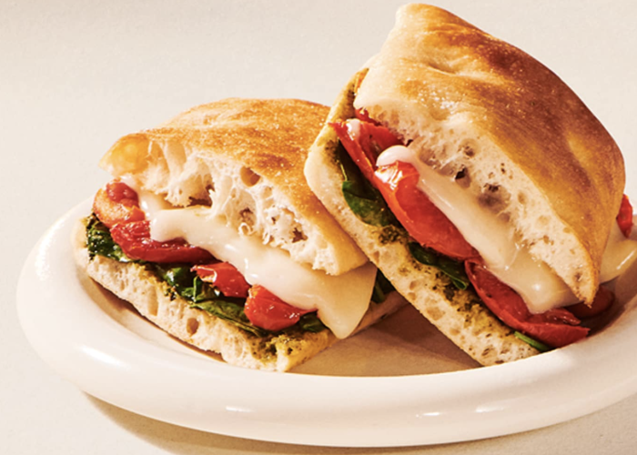 tomato-mozzarella-focacia-700x500.png