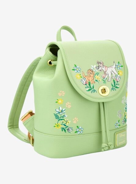 2026-amazon-Loungefly-Disney-Oliver-Comp