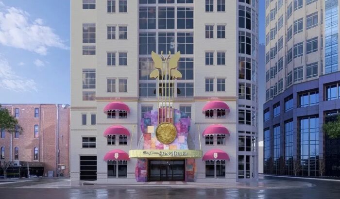 Dolly-Partons-SongTeller-Hotel-Large-2-7