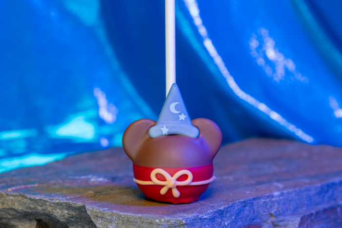 2026-DLR-D23-weekend-Sorcerer-Apprentice