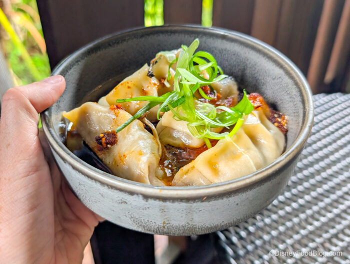 2026-wdw-dak-nomad-lounge-wild-mushroom-