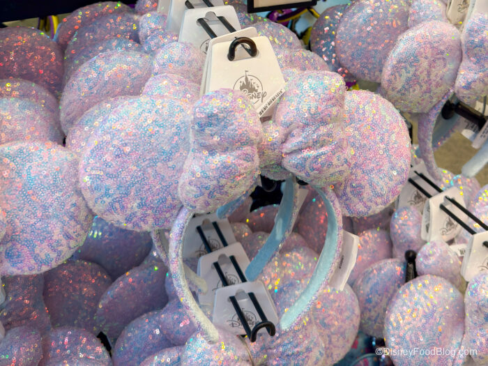 2026-wdw-epcot-creations-shop-iridescent