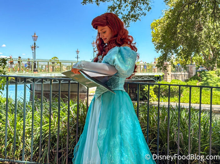 Princess-Ariel-Epcot-World-Showcase-700x