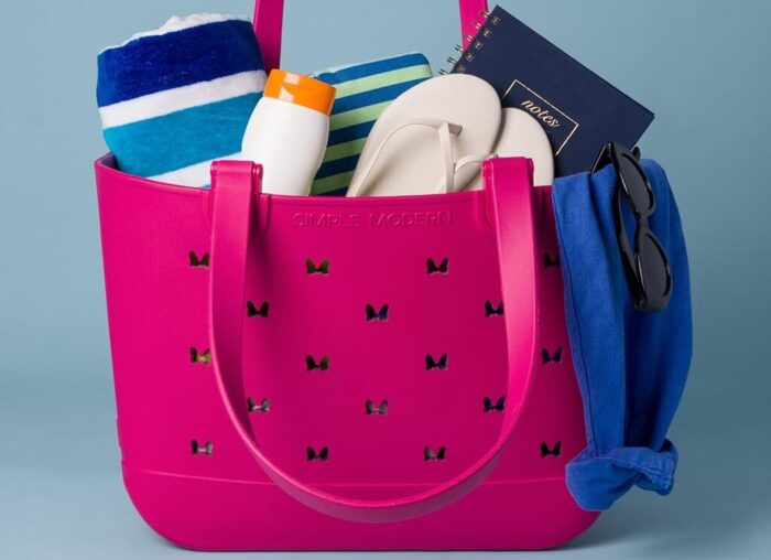 simple-modern-large-beach-bag-minnie-bow
