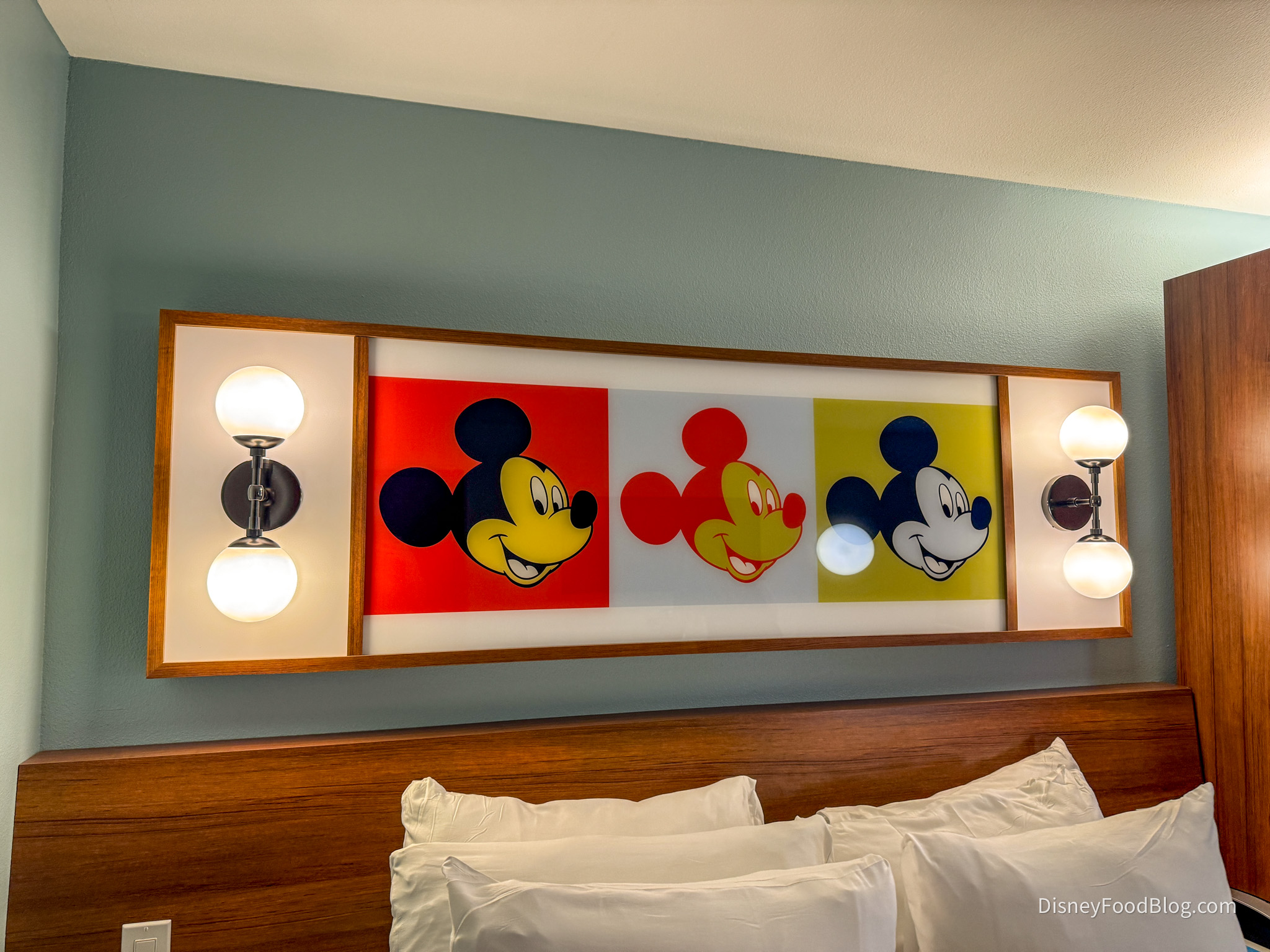 Check Out One of Disney World’s Pop Century Updated Rooms!
