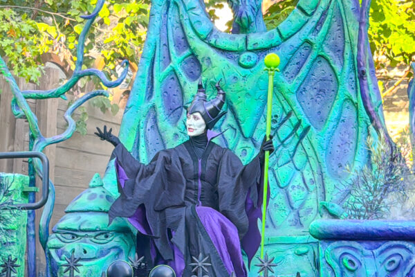 FULL Guide to Oogie Boogie Bash Treat Trails