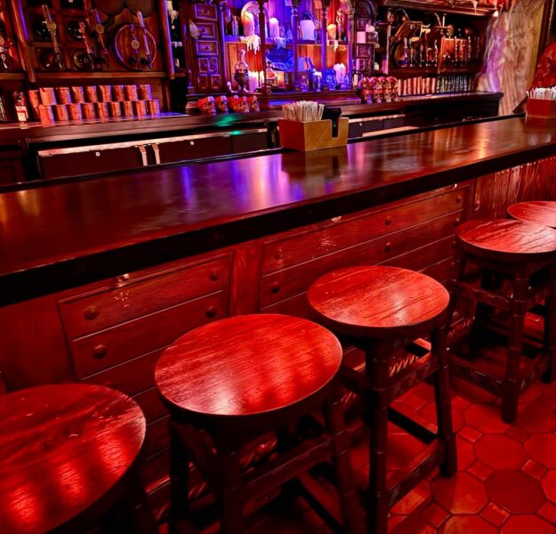 2026-wdw-mk-beak-and-barrel-new-barstool