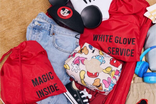 These Might Be the BEST Disney Park Bags We’ve Found