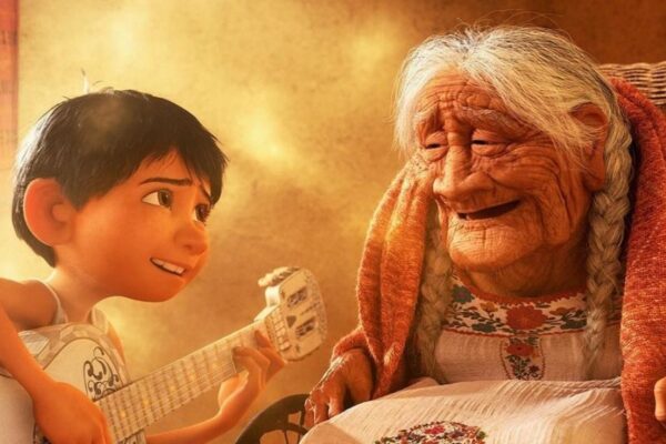 The Shirts Disney Grandmas Are Wearing To Disney World Right Now