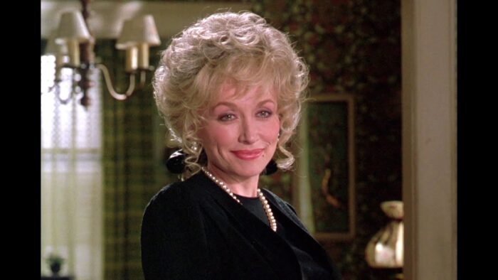 dolly-parton-in-steel-magnolias-700x394.