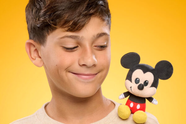 There’s a Reason You See People With These Souvenirs ALL OVER Disney World