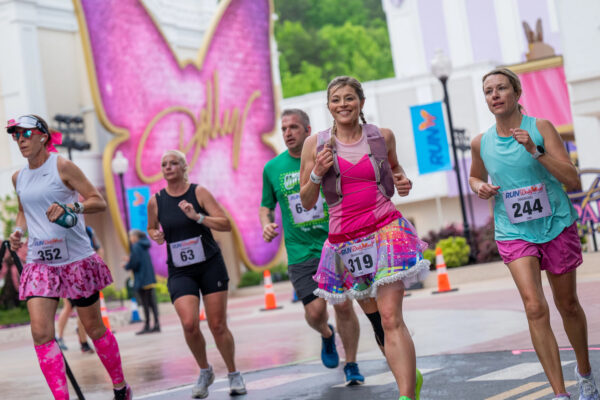 Why runDisney Fans Are Booking A Dollywood Trip For September
