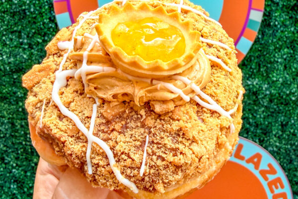 REVIEW: Pie Donuts Exist In Disney World, And We Couldn’t Be Happier