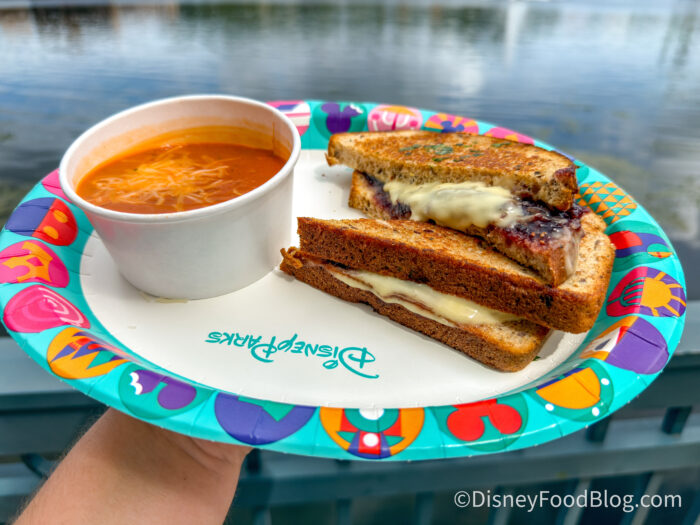DFB-Raspberry-Brie-Grilled-Cheese-El-Mer