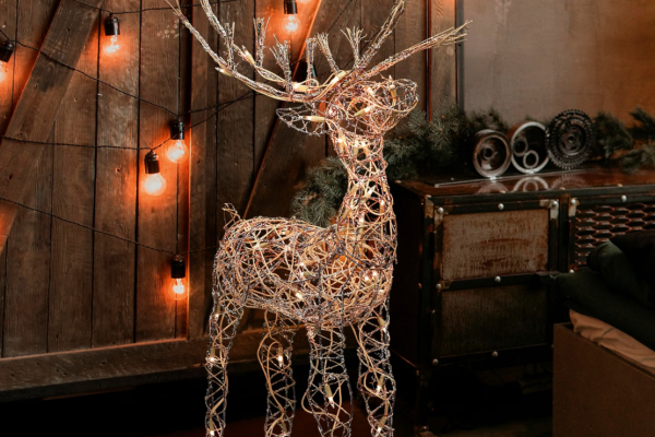 The Top 100 Christmas Home Decor Finds On Amazon Just Dropped