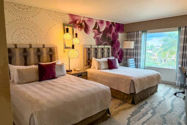 FULL TOUR: Standard Room At Universal’s Royal Pacific Resort