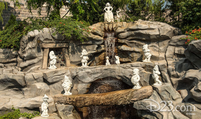 You've Definitely Taken a Photo Here at Disneyland, and Its Story Is Weirder Than You Think
